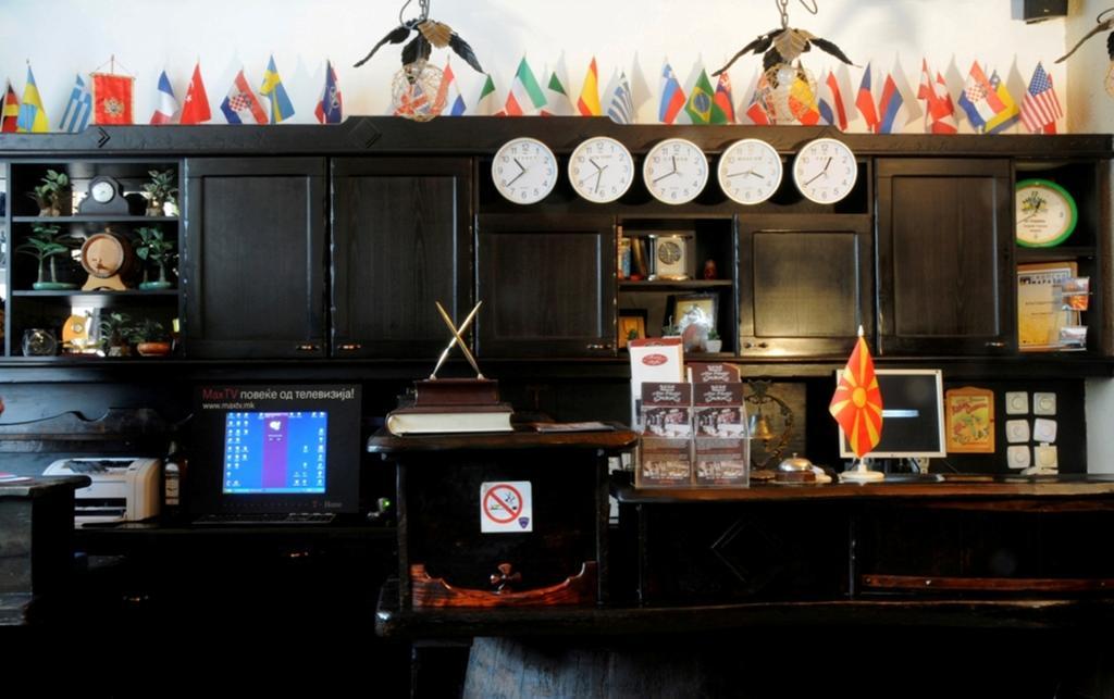 Hotel Tomce Sofka Skopje Interior photo
